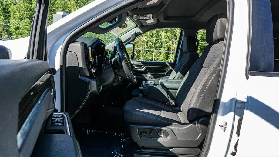 2025 Chevrolet Silverado 2500HD LT