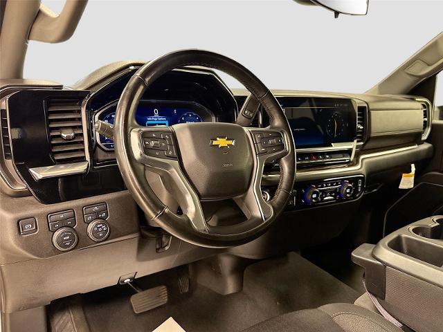 2025 Chevrolet Silverado Hd - $49,294