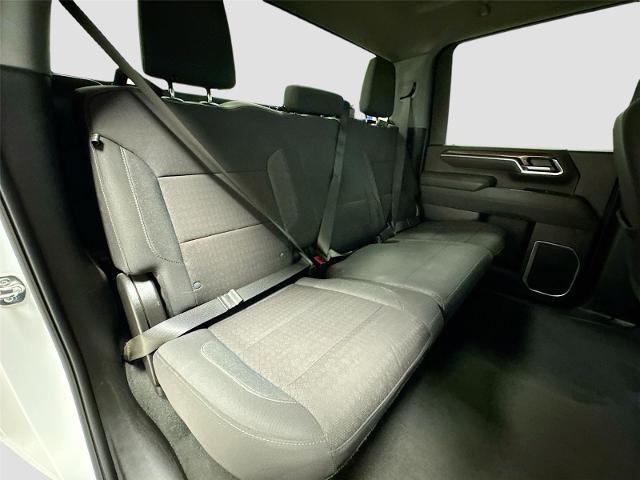 2025 Chevrolet Silverado Hd - $49,294