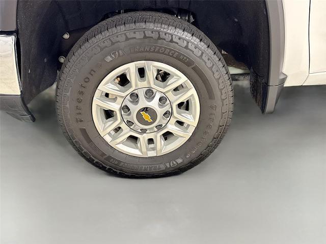 2025 Chevrolet Silverado Hd - $49,294