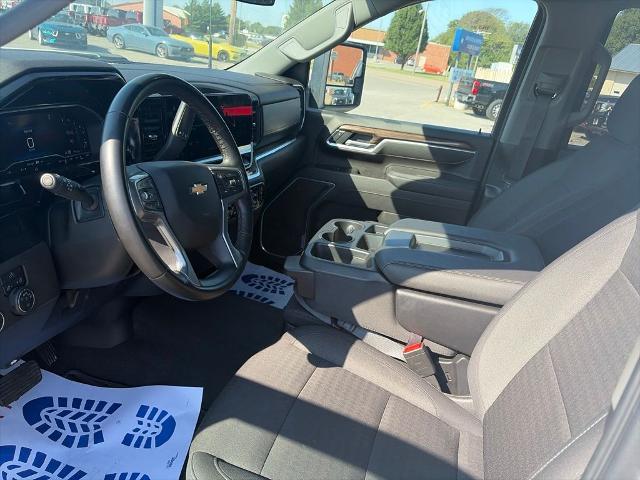 2025 Chevrolet Silverado Hd - $53,472