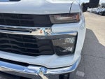 2025 Silverado 2500HD Thumbnail 9