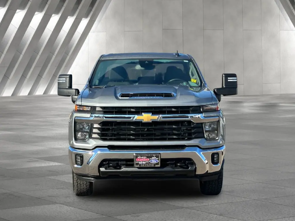 2025 Chevrolet Silverado Hd - $57,150