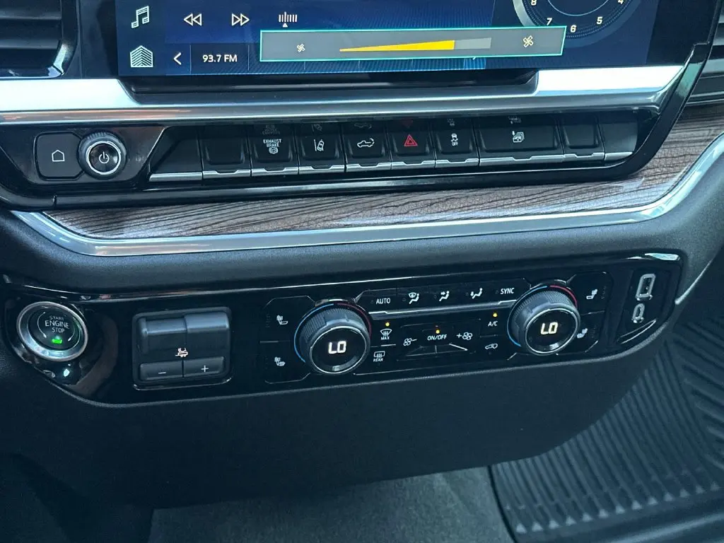 2025 Chevrolet Silverado Hd - $57,150