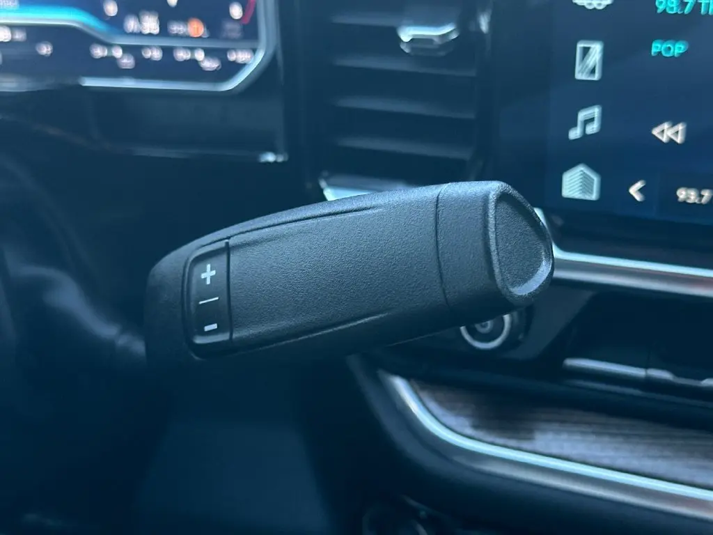 2025 Chevrolet Silverado Hd - $57,150