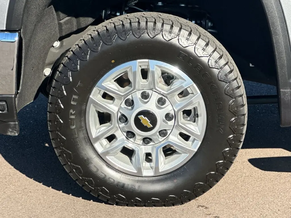 2025 Chevrolet Silverado Hd - $57,150