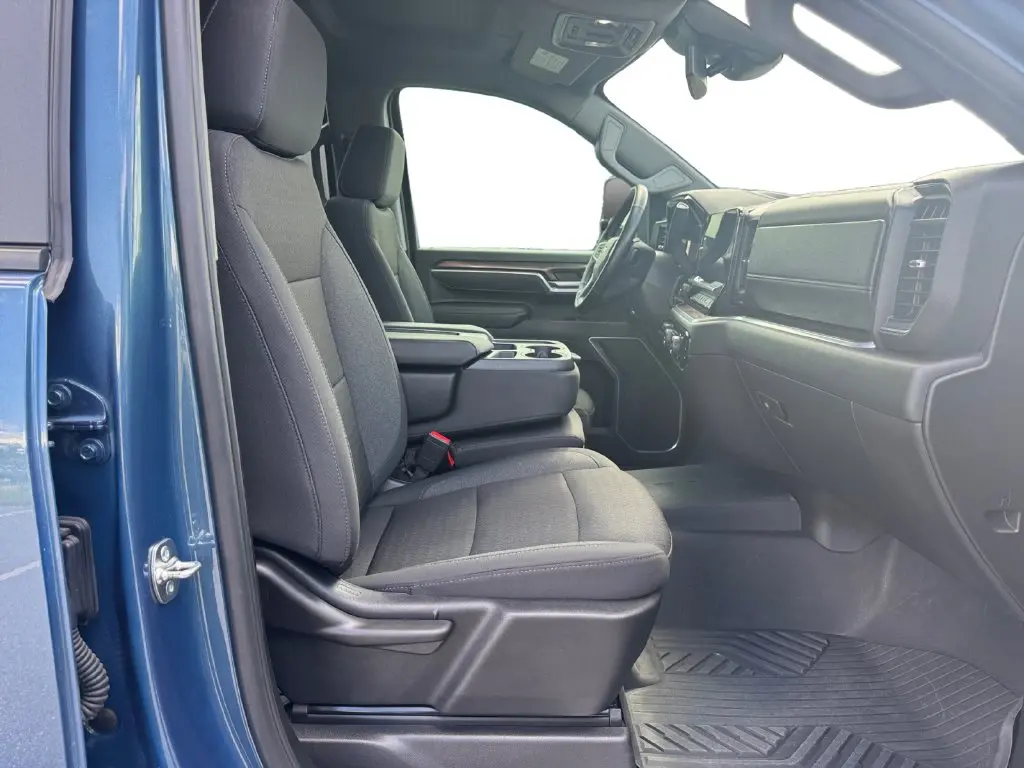 2026 Chevrolet Silverado Hd - $65,490