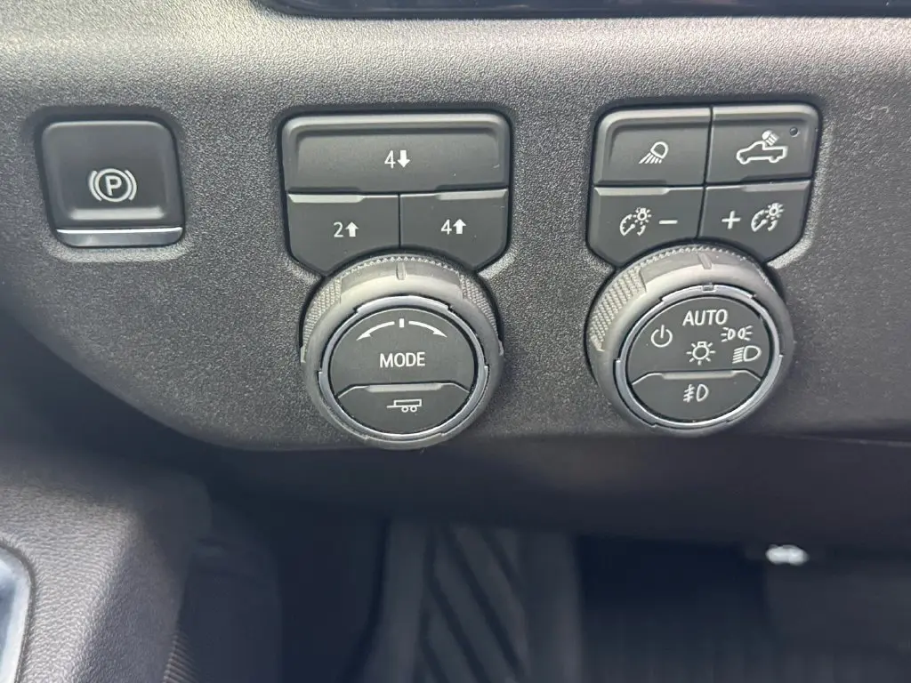2026 Chevrolet Silverado Hd - $65,490