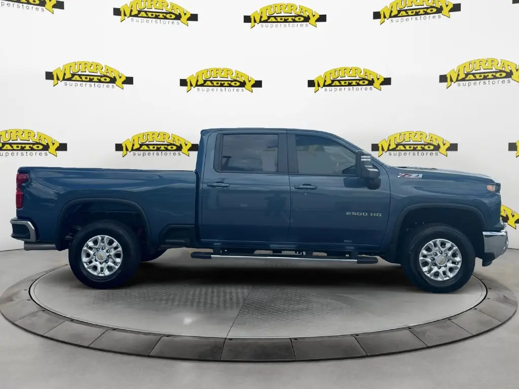 2026 Chevrolet Silverado Hd - $65,490