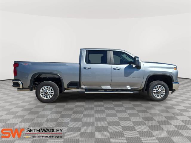 2025 Chevrolet Silverado Hd - $57,900
