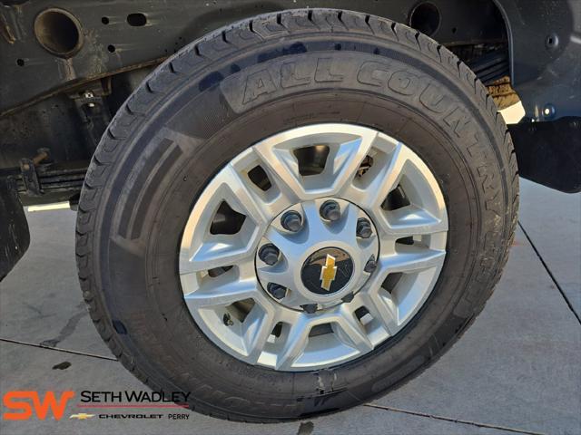 2025 Chevrolet Silverado Hd - $57,900