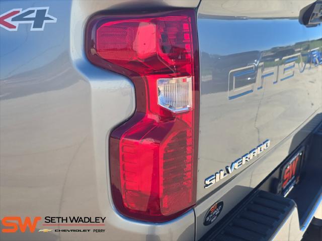 2025 Chevrolet Silverado Hd - $57,900