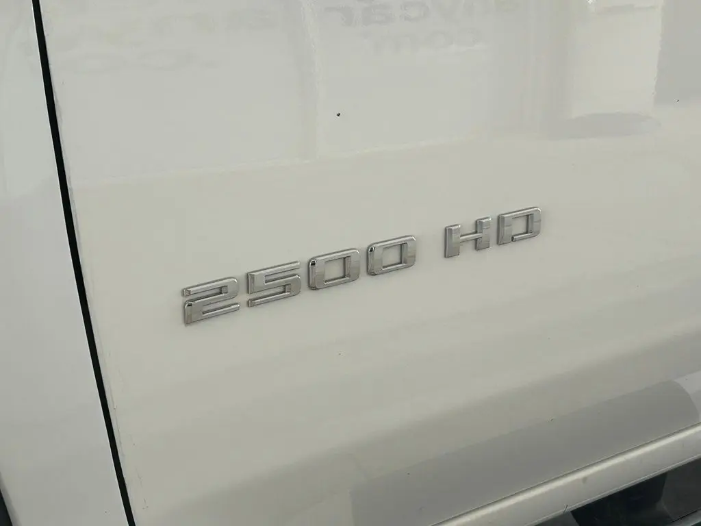 2026 Chevrolet Silverado Hd - $59,256