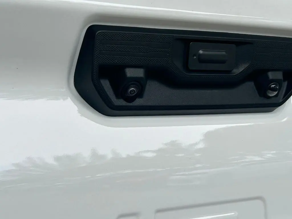 2026 Chevrolet Silverado Hd - $59,256