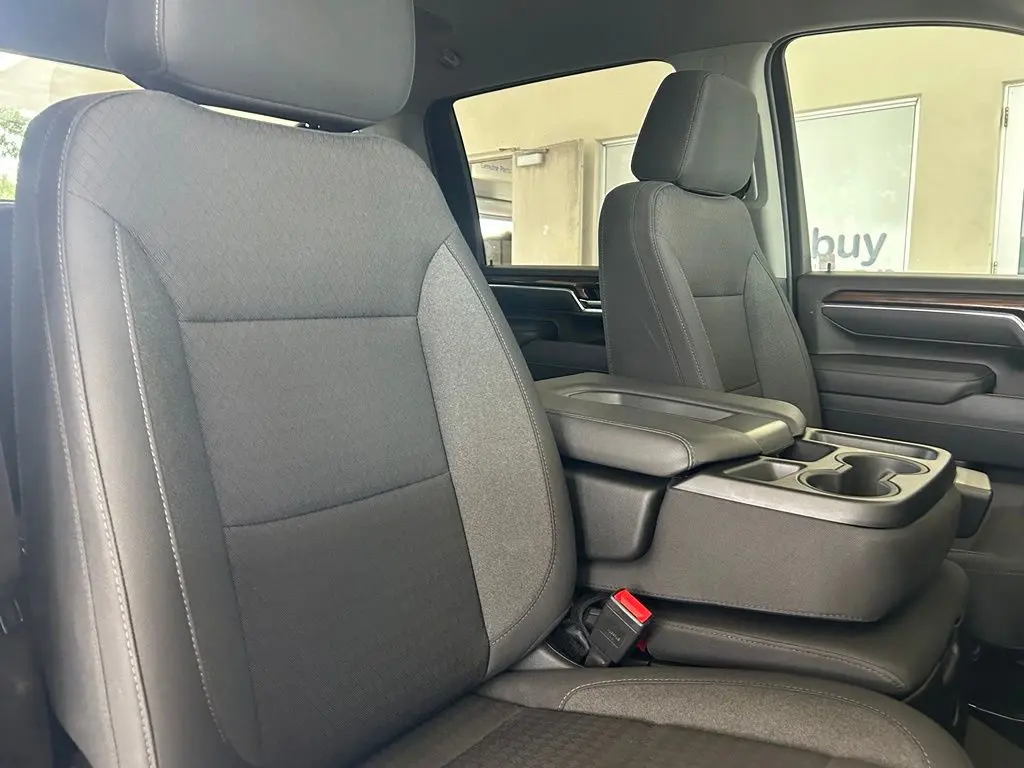 2026 Chevrolet Silverado Hd - $59,256