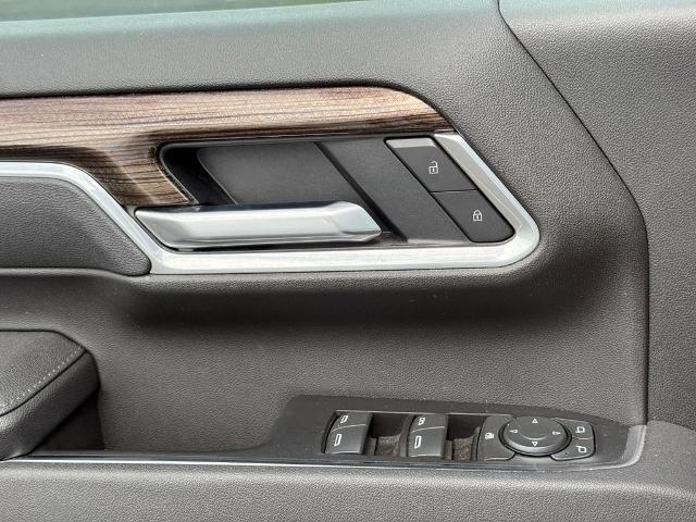 2025 Chevrolet Silverado Hd - $59,950