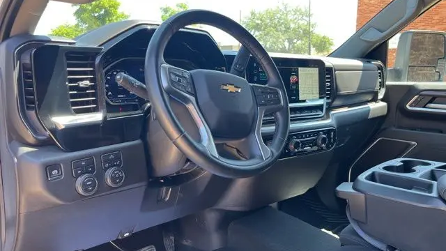 2025 Chevrolet Silverado 2500HD LT