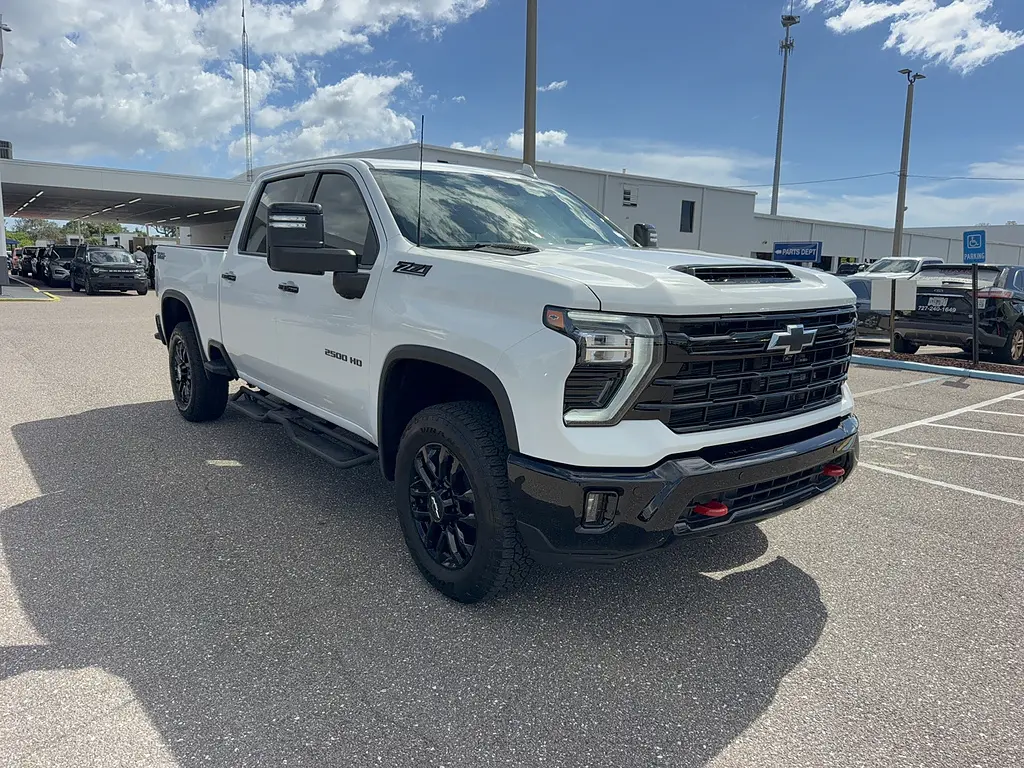 2026 Chevrolet Silverado Hd - $73,995