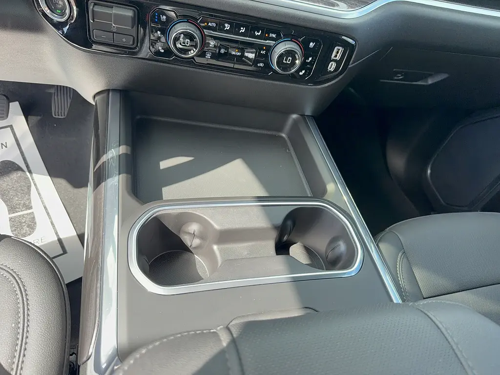 2026 Chevrolet Silverado Hd - $73,995