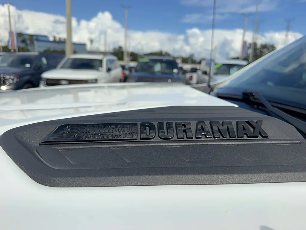 2026 Chevrolet Silverado Hd - $73,995
