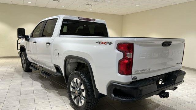2024 Chevrolet Silverado 2500HD Custom
