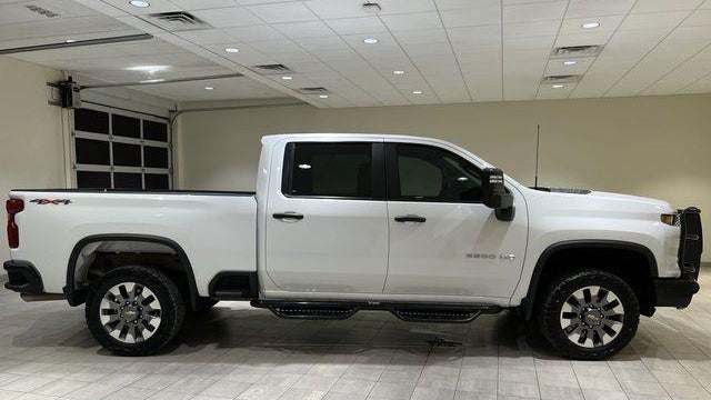 2024 Chevrolet Silverado 2500HD Custom