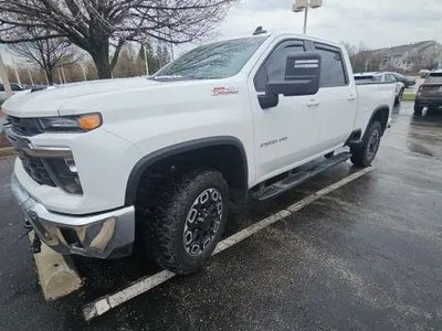 2024 Chevrolet Silverado 2500HD 4X4 LT 4DR Crew Cab SB