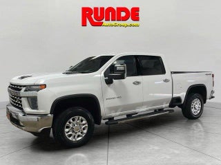 2022 Chevrolet Silverado 2500HD with Summit White Exterior