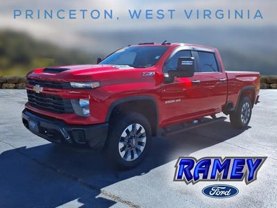 2025 Chevrolet Silverado 2500HD 4X4 Custom 4DR Crew Cab SB