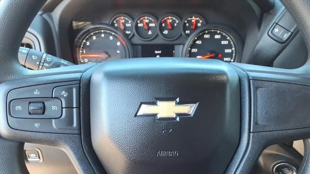 2025 Chevrolet Silverado 2500HD Custom