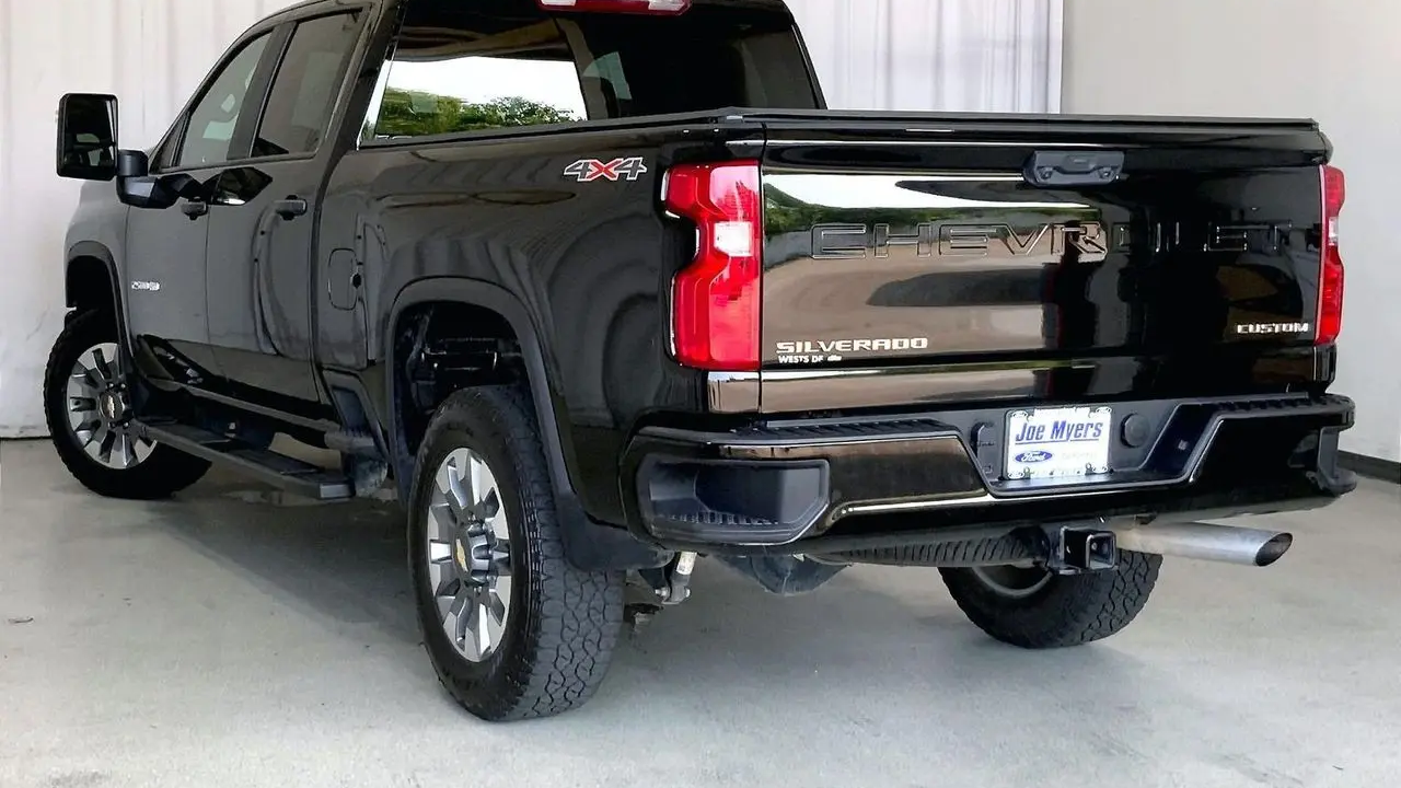 2025 Chevrolet Silverado 2500HD Custom