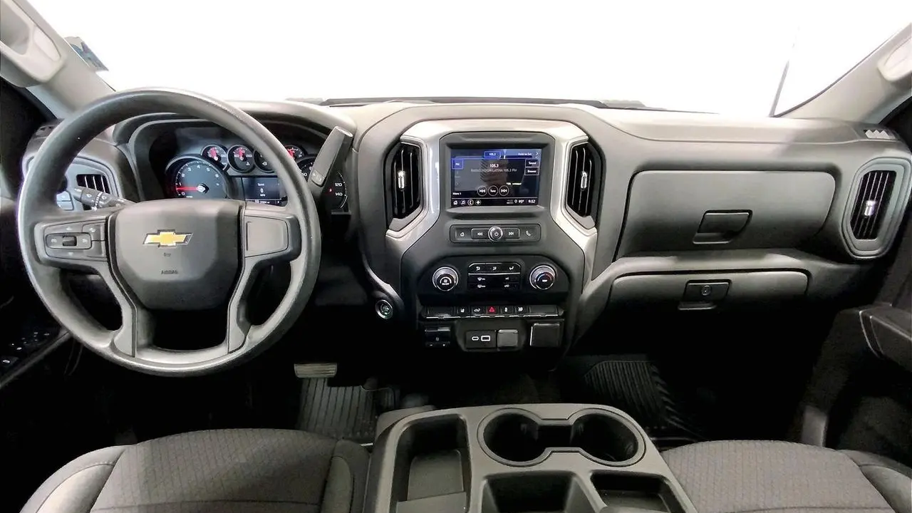 2025 Chevrolet Silverado 2500HD Custom