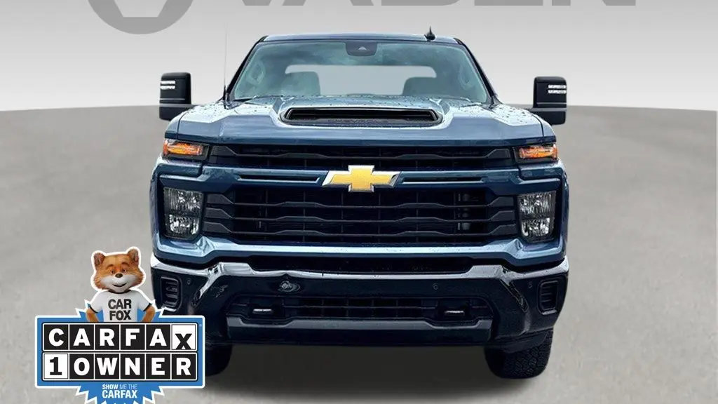 2025 Chevrolet Silverado 2500HD Custom