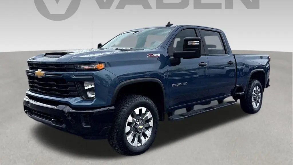 2025 Chevrolet Silverado 2500HD Custom
