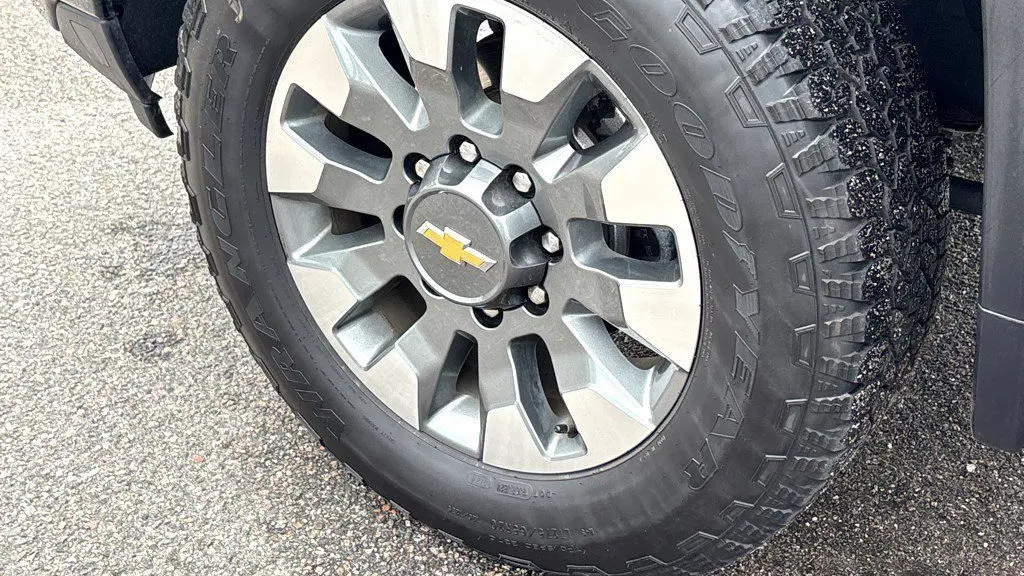 2025 Chevrolet Silverado 2500HD Custom