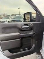 2025 Silverado 2500HD Thumbnail 9