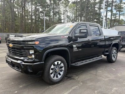 2025 Chevrolet Silverado 2500HD 4X4 Custom 4DR Crew Cab LB