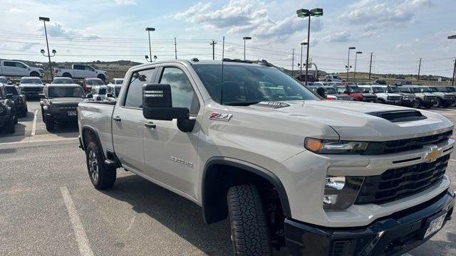 2026 Chevrolet Silverado 2500HD Custom