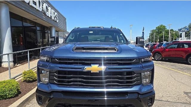 2025 Chevrolet Silverado 2500HD Custom