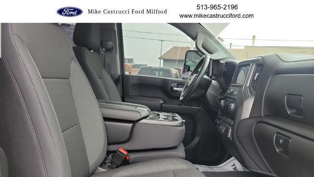 2025 Chevrolet Silverado 2500HD Custom