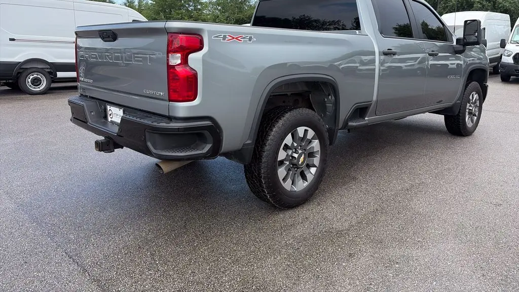 2025 Chevrolet Silverado 2500HD Custom