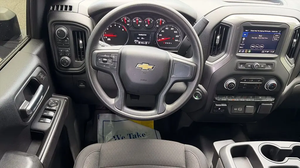 2025 Chevrolet Silverado 2500HD Custom
