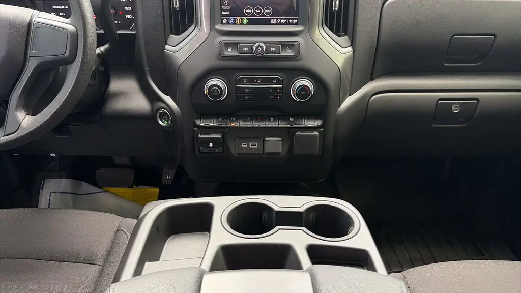 2025 Chevrolet Silverado 2500HD Custom