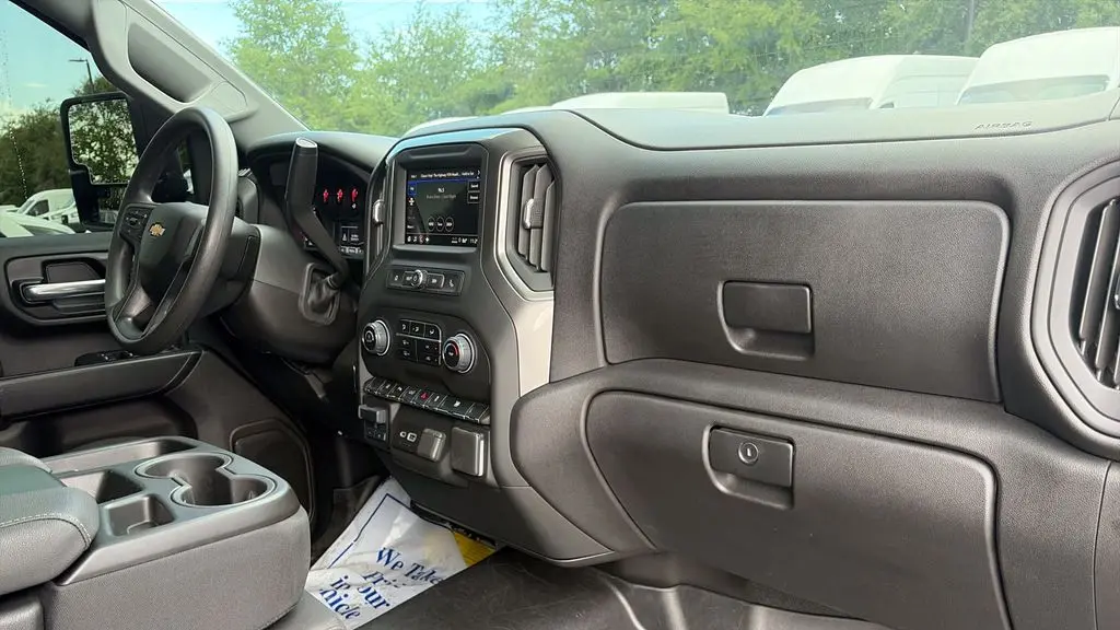 2025 Chevrolet Silverado 2500HD Custom