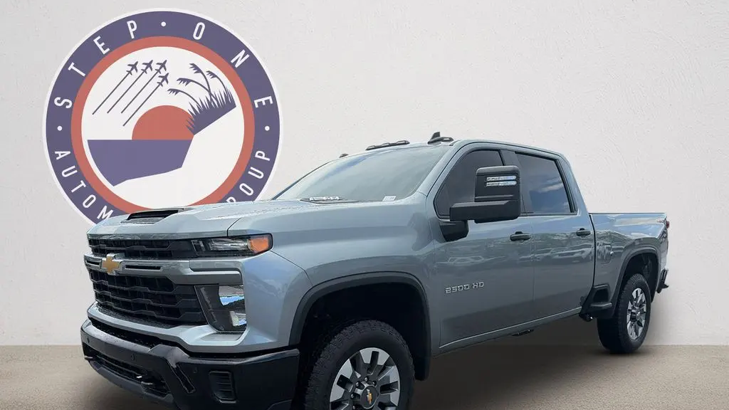 2025 Chevrolet Silverado 2500HD Custom
