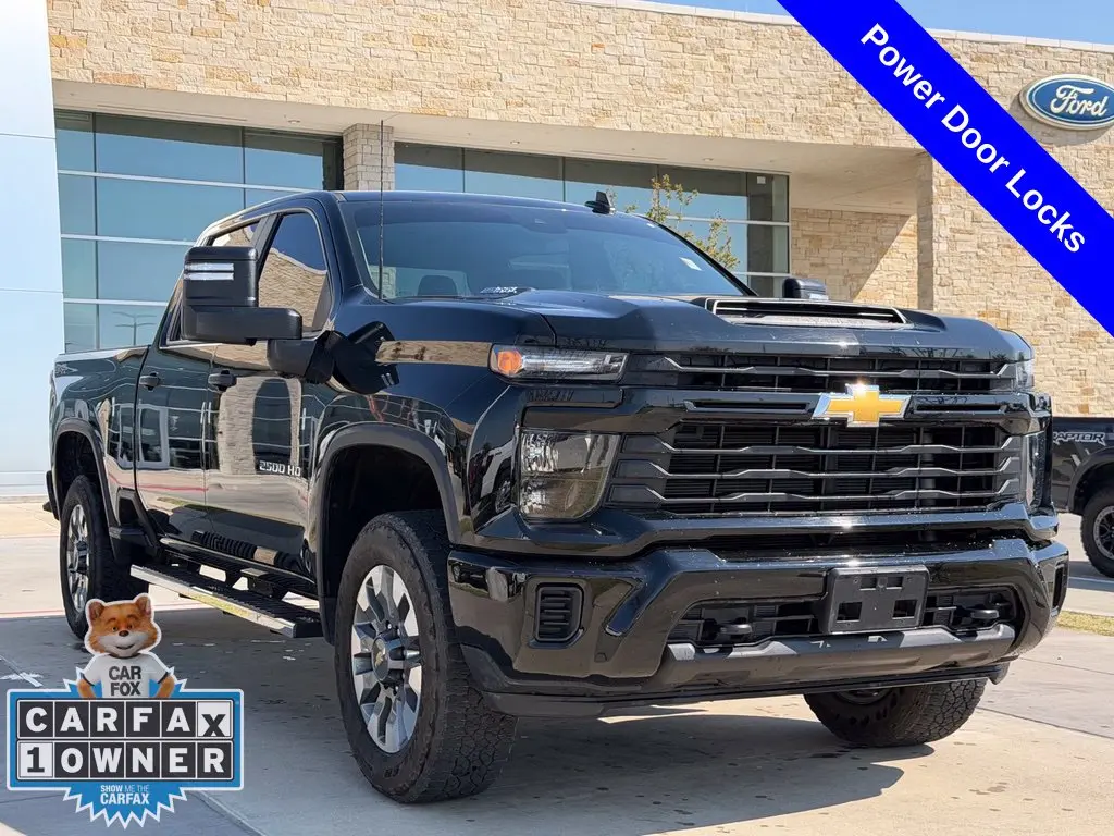 2025 Chevrolet Silverado Hd - $43,764