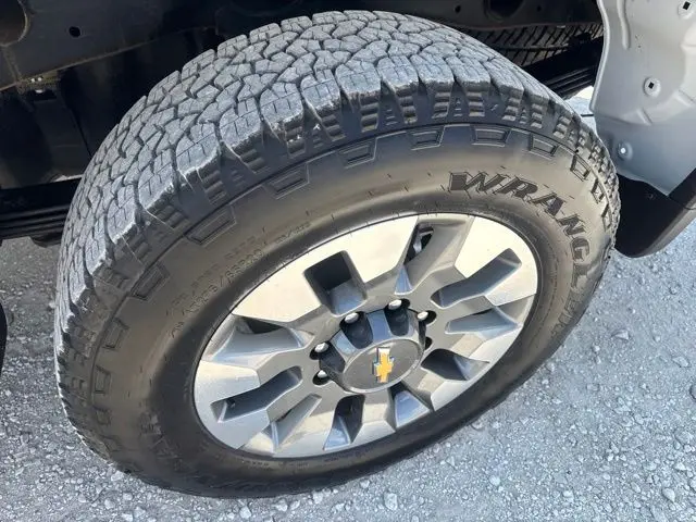 2026 Chevrolet Silverado Hd - $53,700