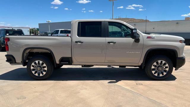 2026 Chevrolet Silverado 2500HD Custom