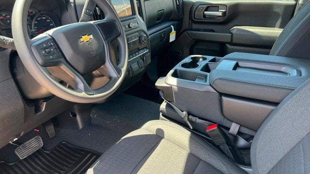 2026 Chevrolet Silverado 2500HD Custom