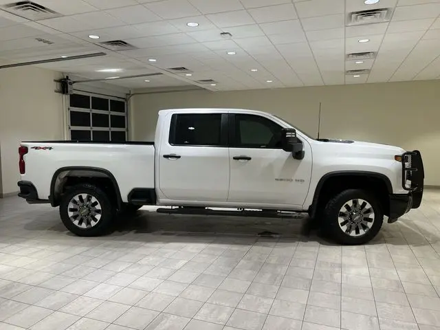2025 Chevrolet Silverado Hd - $55,115